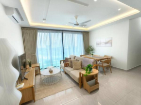 Mid Valley CIQ Lake View 3Bedroom Muji Style